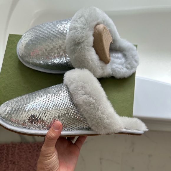 UGG Sequin Fur-Lined Slippers - Picture 4 of 6